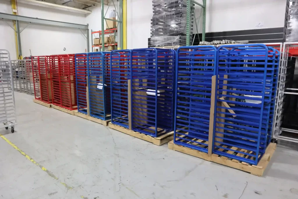 color-anodized-pan-racks-red-blue