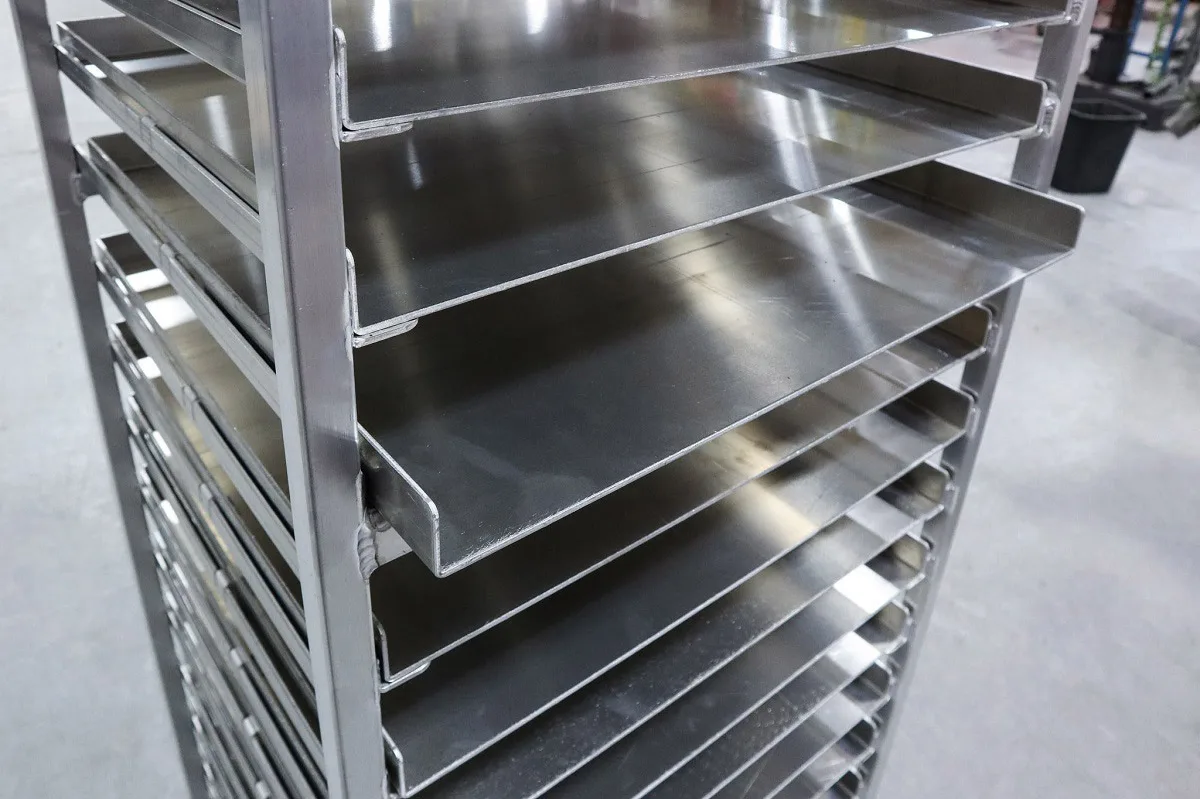 Cold Chamber Die-Casting Advantages and Disadvantages Cold Chamber Die-Casting Advantages and Disadvantages