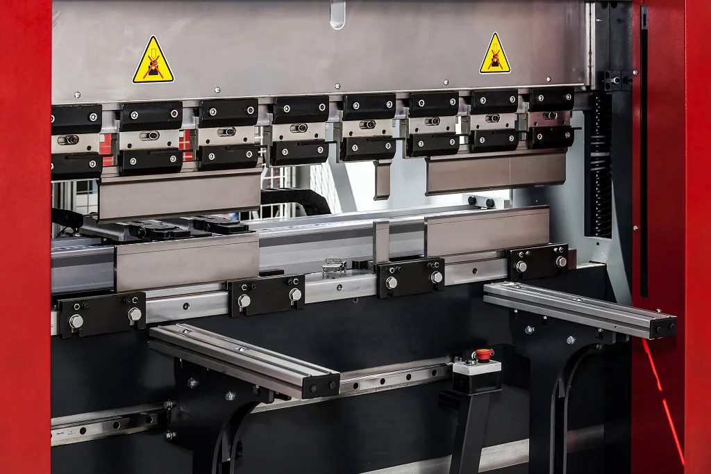 Metal Press Braking Metal Press Braking