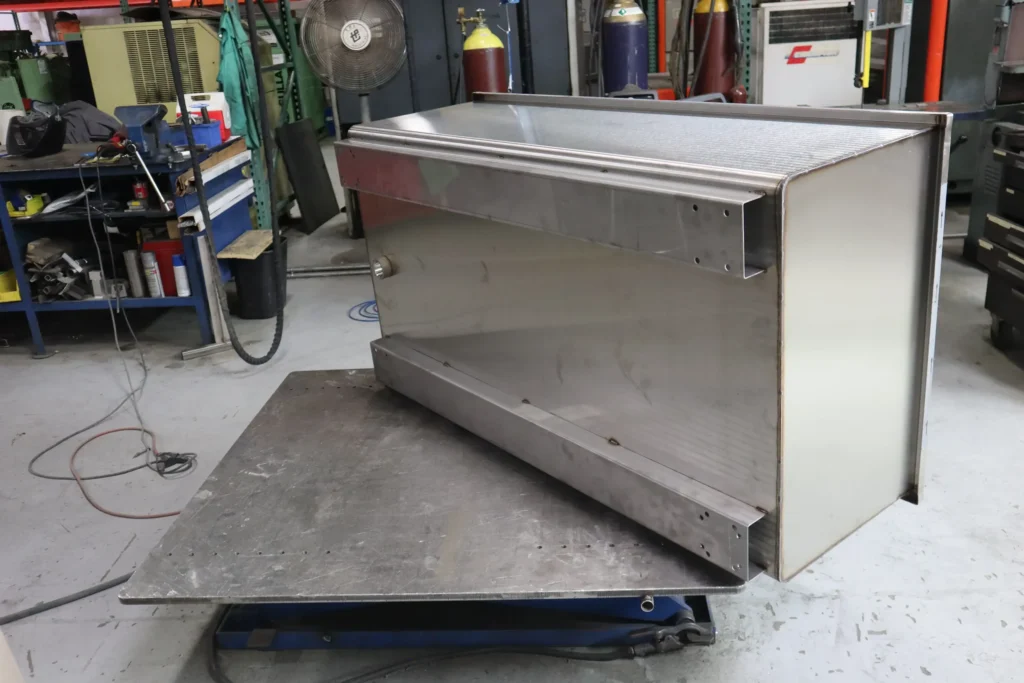 Adding sliders to welded tubs | Schaumburg Specialties