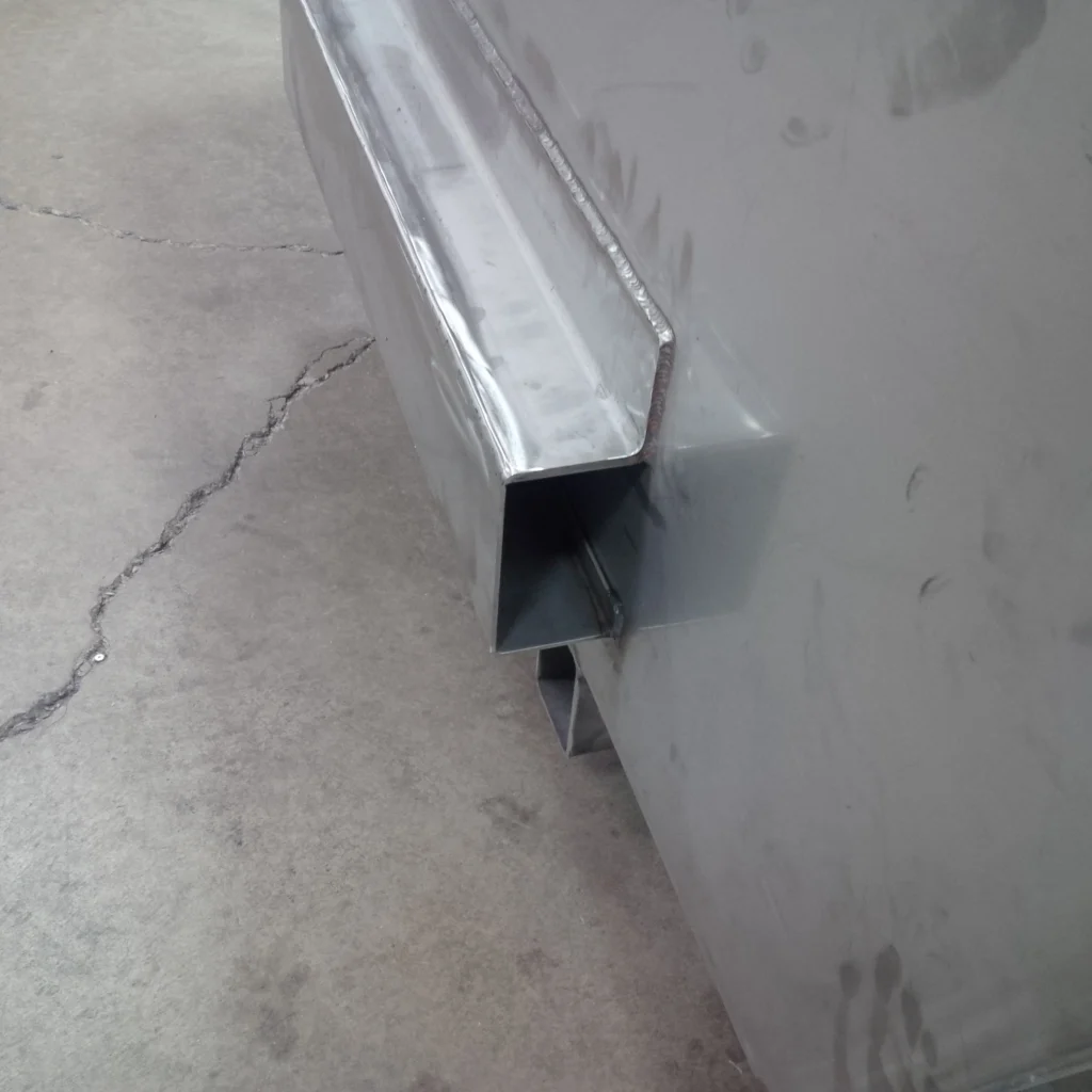 Built sidebar two tubes each trough part 1 | Schaumburg Specialties