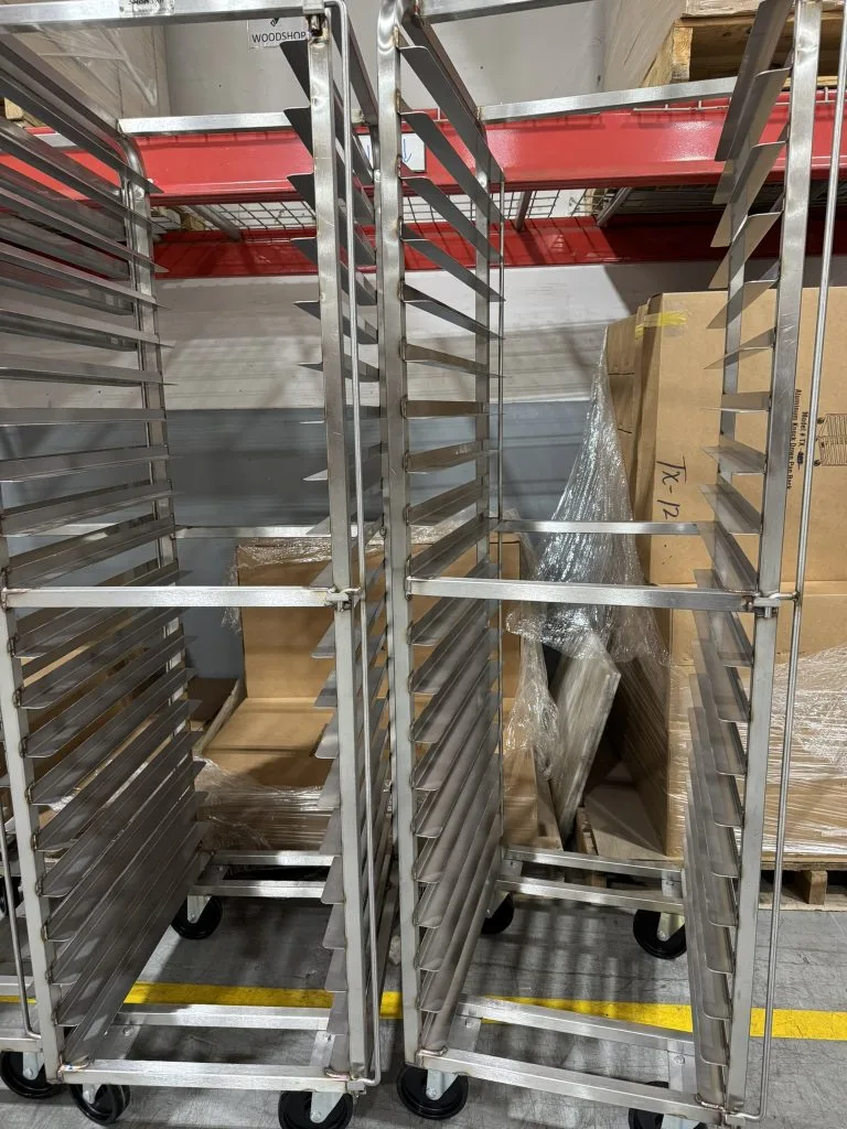 Stainless steel rack pan latch system | Schaumburg Specialties