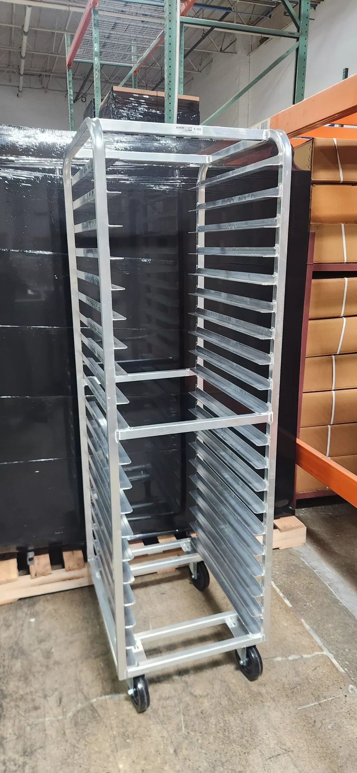 20 tier aluminum pan rack